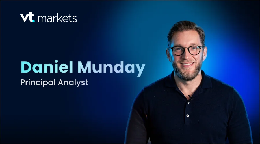 Daniel Munday, Principal Analyst, on a vt markets banner with a blue gradient background and logo in the corner.